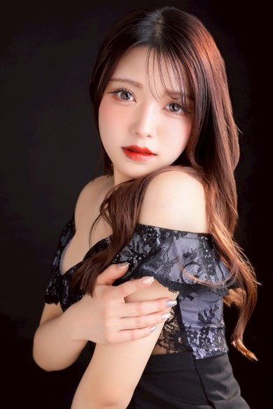 七瀬 なな